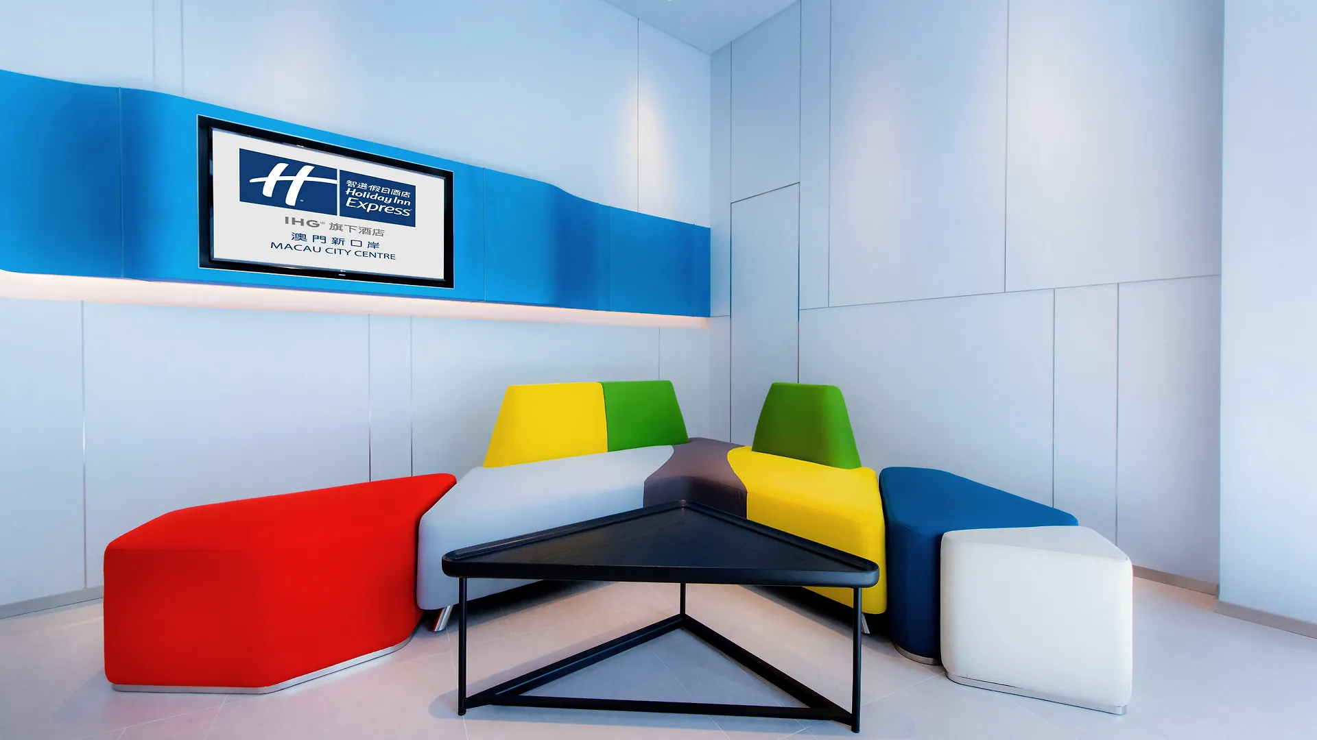 Holiday Inn Express Macau City Centre By Ihg