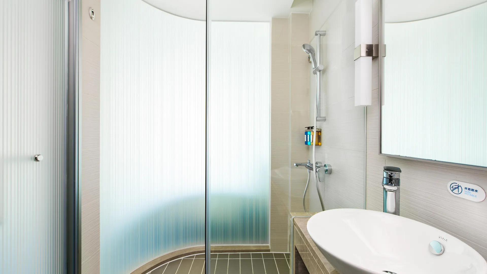 Holiday Inn Express Macau City Centre By Ihg
