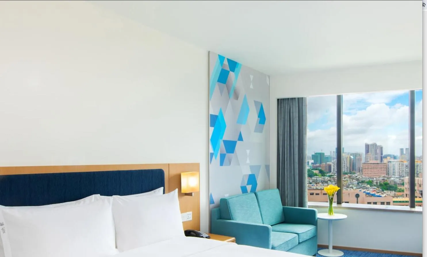Holiday Inn Express Macau City Centre By Ihg