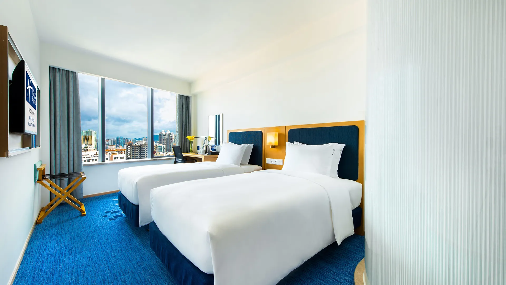 Holiday Inn Express Macau City Centre By Ihg